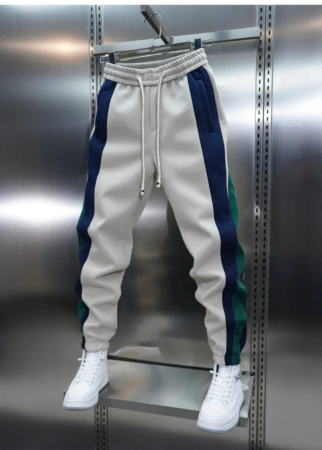 Axel | Contrast Stripe Pants