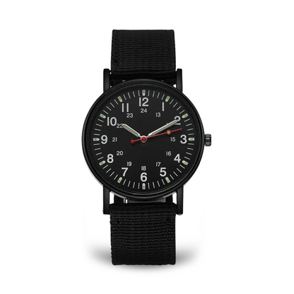 Elegant Quartz Timepiece™: Timeless Luxury on Your Wrist