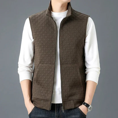 STRYDE TEXTURED ZIP VEST